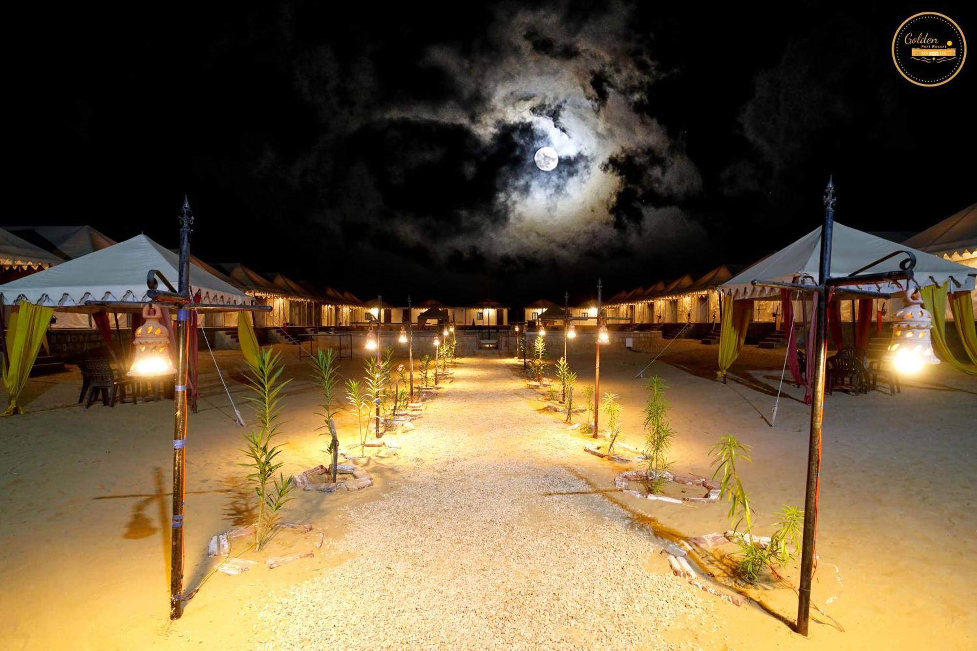 Hotel Raj Safari Jaisalmer Buitenkant foto