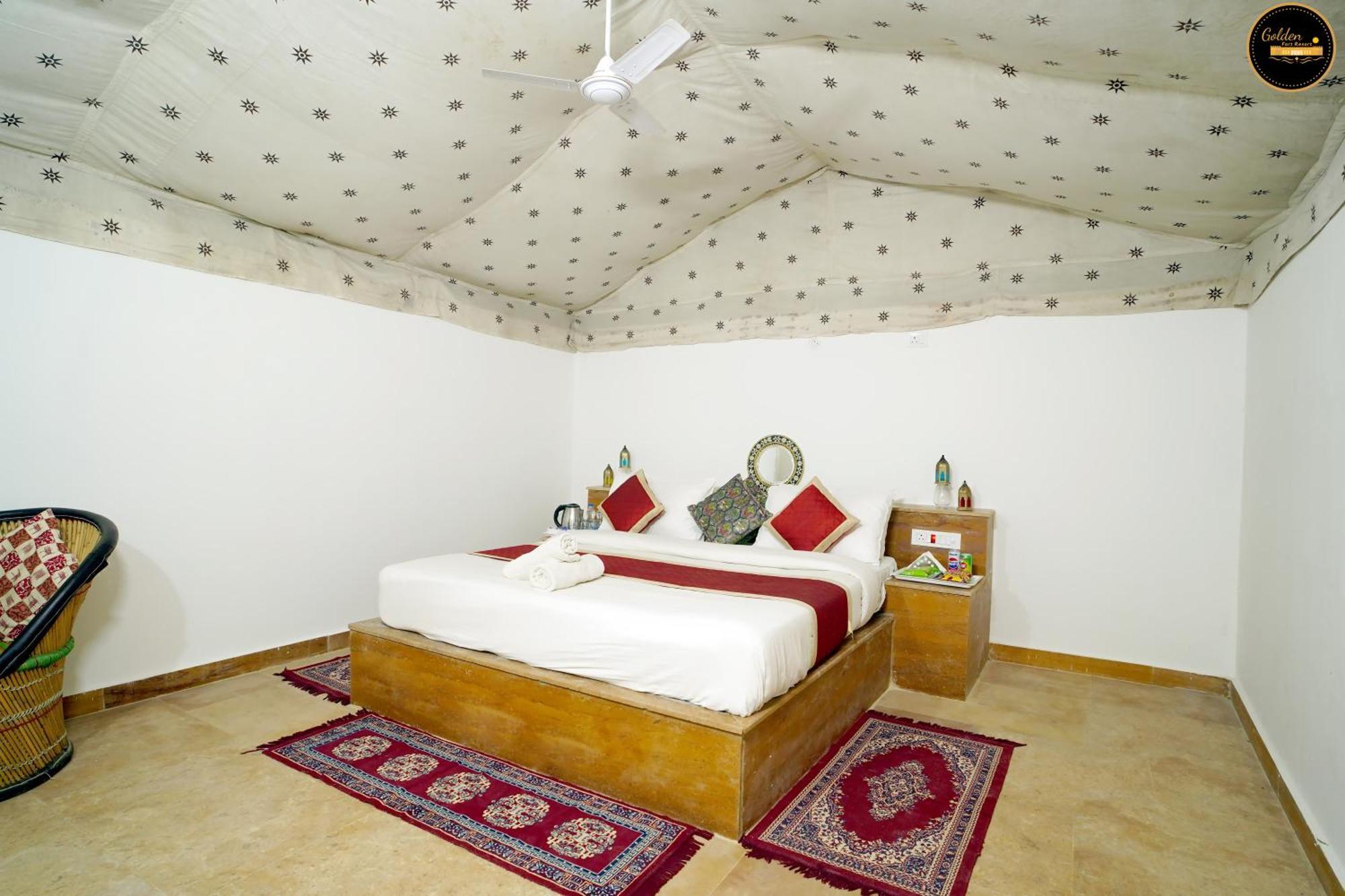 Hotel Raj Safari Jaisalmer Buitenkant foto