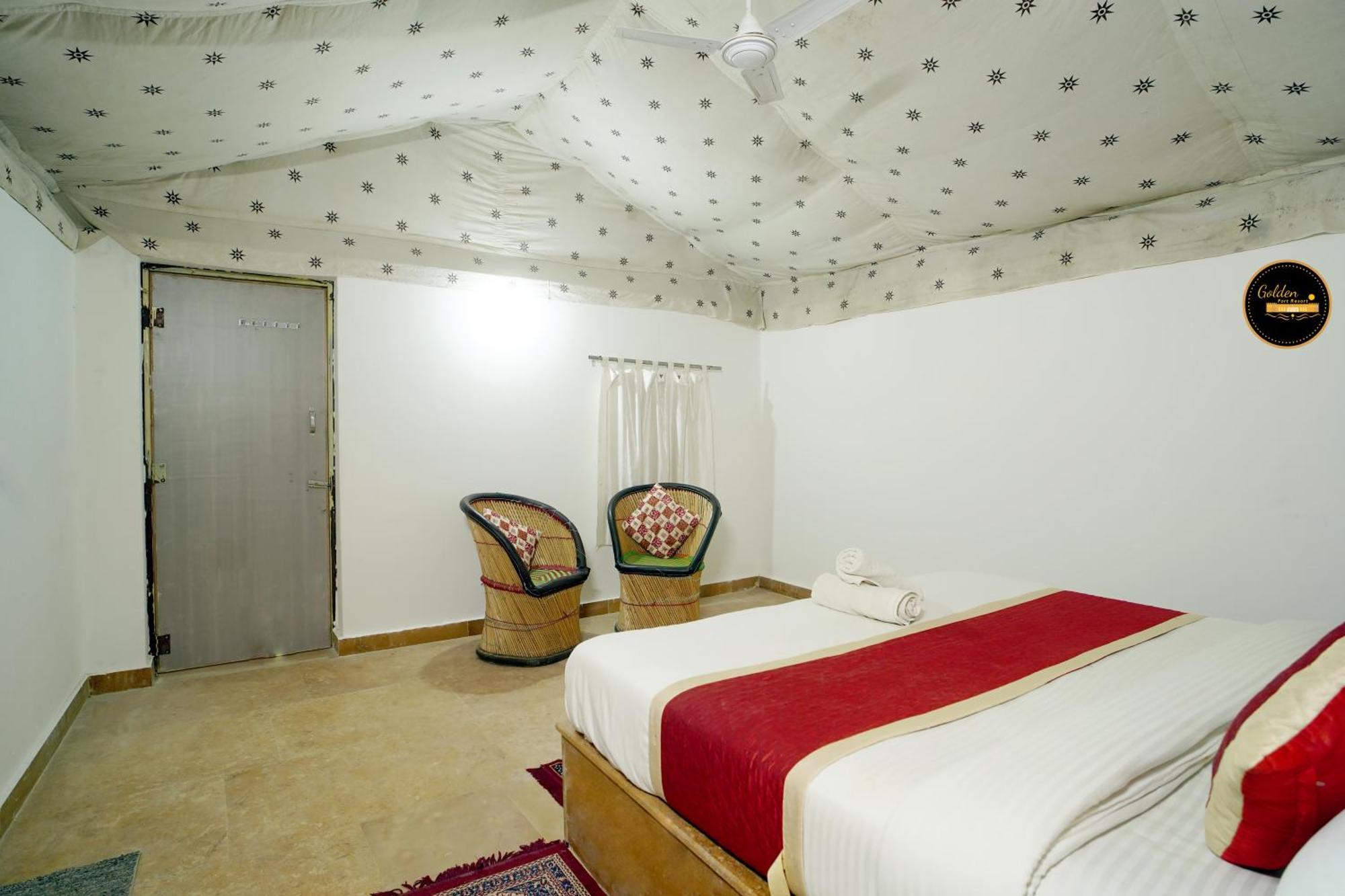 Hotel Raj Safari Jaisalmer Buitenkant foto