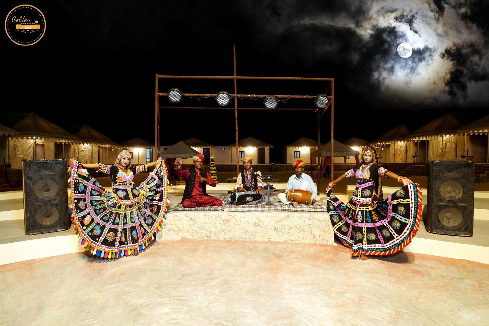 Hotel Raj Safari Jaisalmer Buitenkant foto